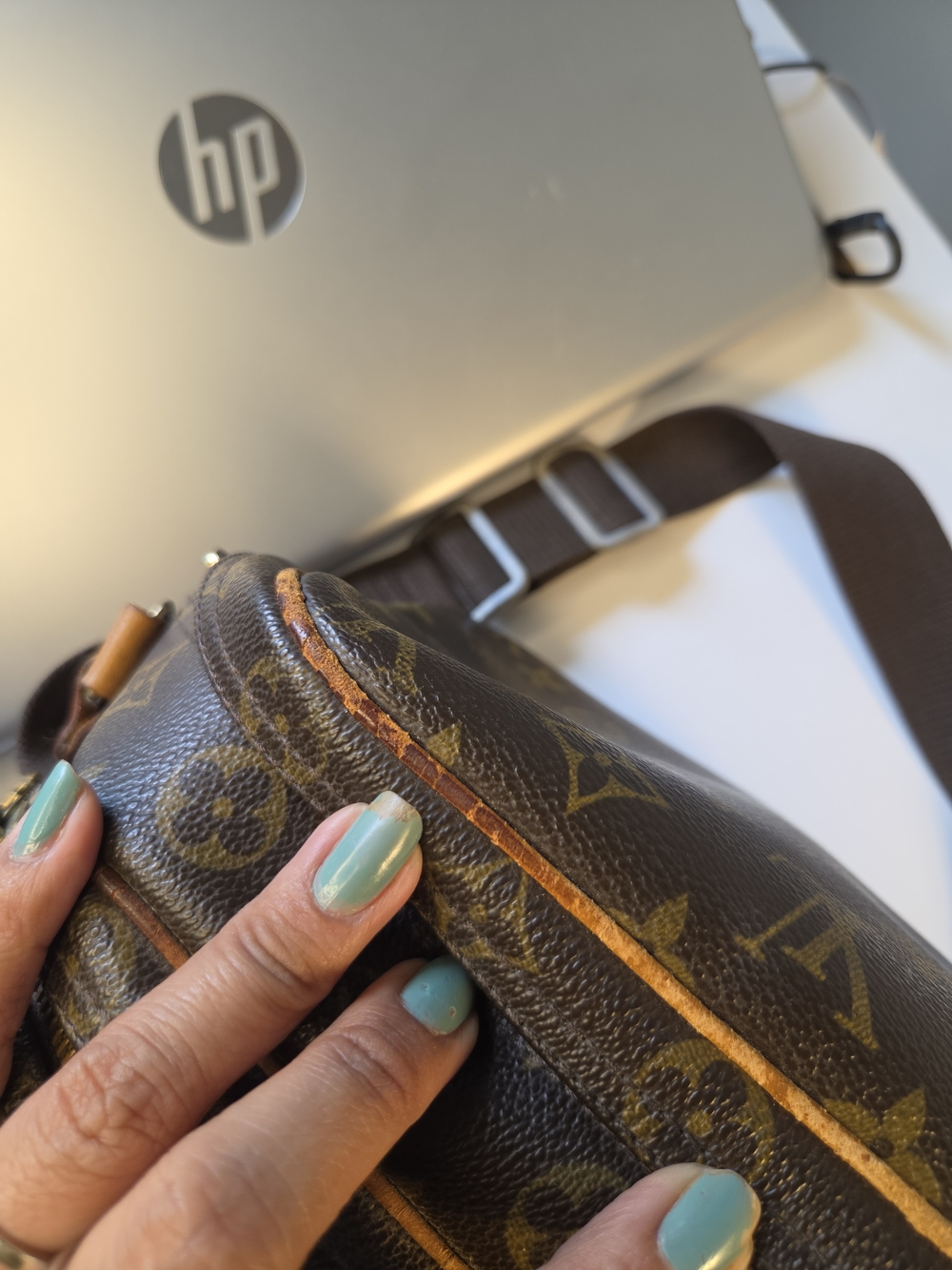 LOUIS VUITTON Monogram Reporter PM Crossbody Bag Women Logo Brown - Picture 13 of 15